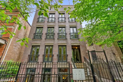 1120 N Wood St #1, Chicago, IL 60622