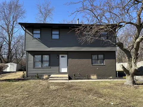 1147 N Chicago Ave, Kankakee, IL 60901