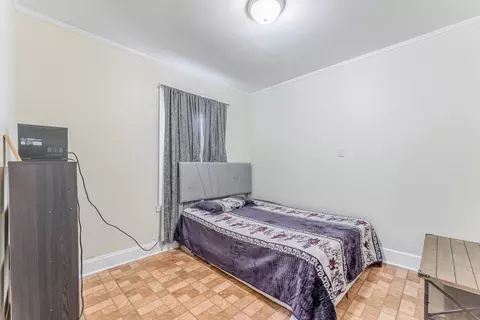 Bedroom - 1333 Willow Ave, Des Plaines, IL 60016 photo 1 of 5
