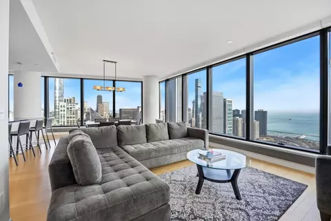 Living - 60 E Monroe St #5301, Chicago, IL 60603 photo 1 of 3