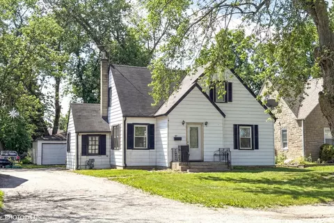 10417 W Palmer Ave, Melrose Park, IL 60164