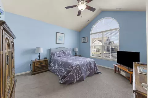 Bedroom - 16626 S Fox Run Cir, Plainfield, IL 60586 photo 1 of 2