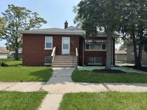 655 Hirsch Ave, Calumet City, IL 60409