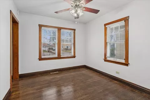 Other - 652 E Prairie Ave, Des Plaines, IL 60016 photo 2 of 4
