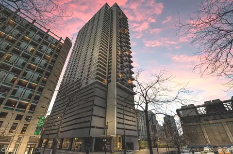 235 W Van Buren St #3209, Chicago, IL 60607