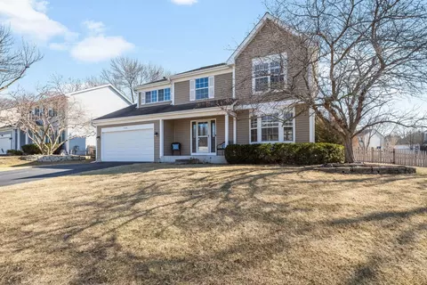 509 W Hawthorne Blvd, Mundelein, IL 60060