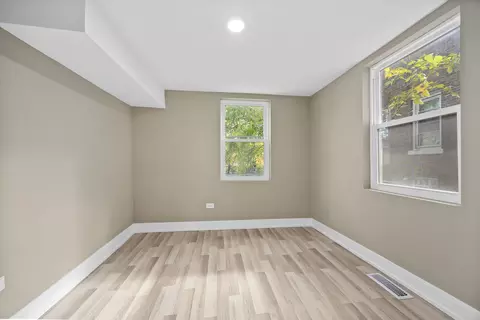 Bedroom - 209 N Hunter St, Thornton, IL 60476 photo 2 of 8