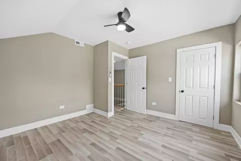 Bedroom - 209 N Hunter St, Thornton, IL 60476 photo 7 of 8