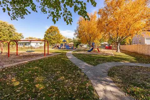 Exterior - 209 N Hunter St, Thornton, IL 60476 photo 3 of 5