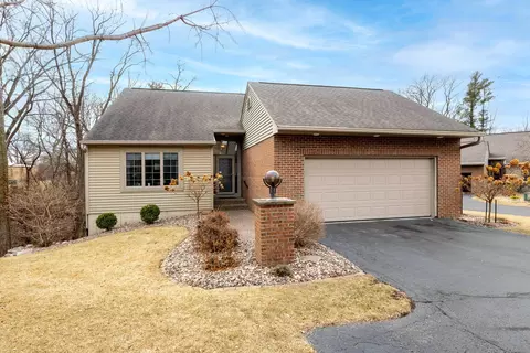2140 31st Ave, Rock Island, IL 61201