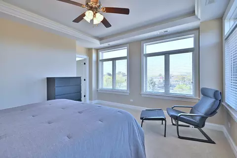 Bedroom - 127 N Walnut St #3D, Itasca, IL 60143 photo 2 of 6