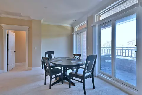 Dining - 127 N Walnut St #3D, Itasca, IL 60143 photo 4 of 5