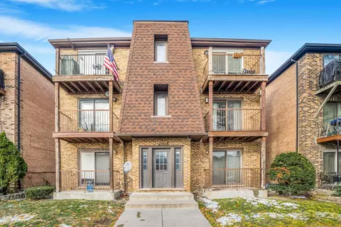 6728 W 64th Pl #2B, Chicago, IL 60638