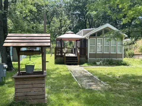 2-16 Woodhaven Lks, Sublette, IL 61367