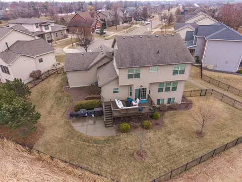 View/Area - 2110 Sinclair Ct, Bloomington, IL 61704 photo 10 of 10