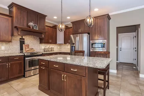Kitchen - 2110 Sinclair Ct, Bloomington, IL 61704 photo 2 of 3
