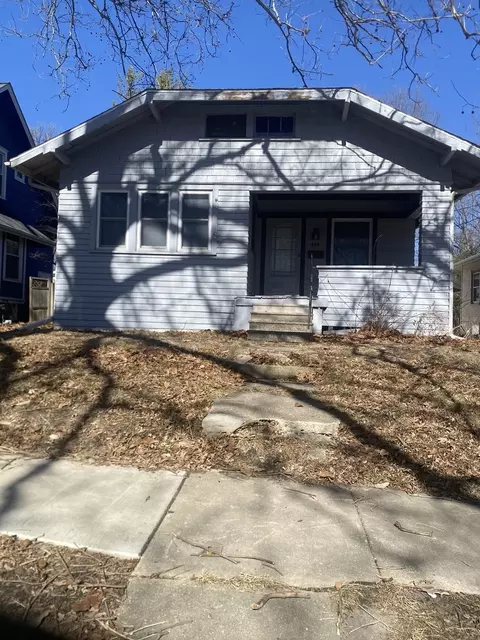 414 Hovey Ave, Normal, IL 61761