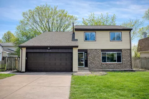 235 E Manchester Dr, Wheeling, IL 60090