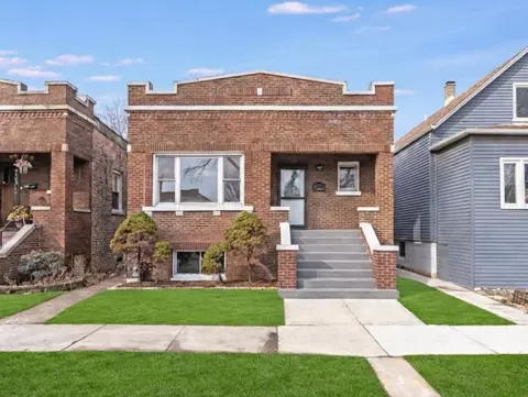2516 Grove Ave, Berwyn, IL 60402