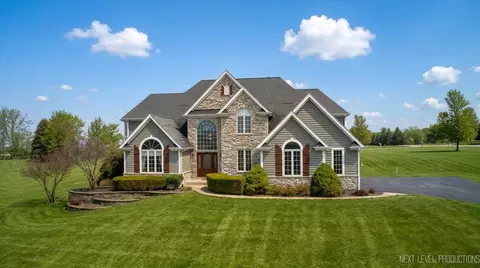 10 N800 Highland Trl, Hampshire, IL 60140