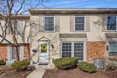 1180 Mount Vernon Ct #C, Wheaton, IL 60189