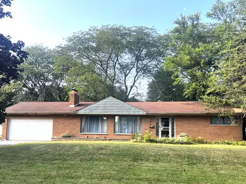1930 23rd St, Zion, IL 60099