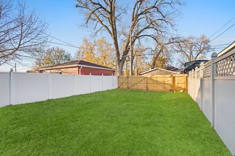 Exterior - 602 E 88th Pl, Chicago, IL 60619 photo 5 of 9