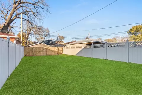 Exterior - 602 E 88th Pl, Chicago, IL 60619 photo 2 of 9
