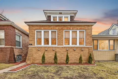 602 E 88th Pl, Chicago, IL 60619