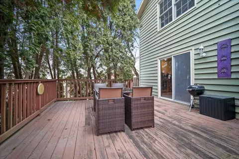 Exterior - 303 Jo Ann Ct, Normal, IL 61761 photo 5 of 8