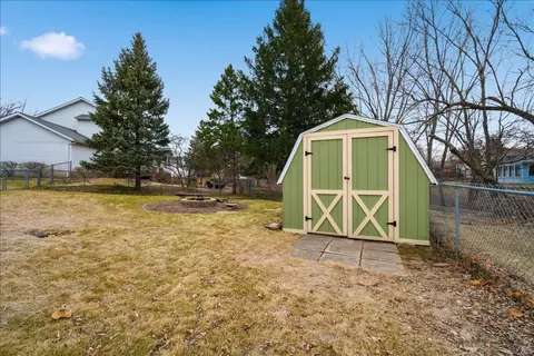 Exterior - 303 Jo Ann Ct, Normal, IL 61761 photo 8 of 8