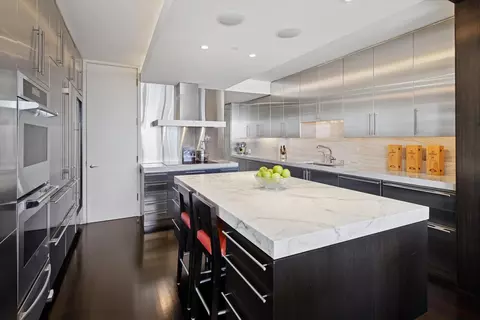 Kitchen - 180 E Pearson St #3401, Chicago, IL 60611 photo 1 of 5