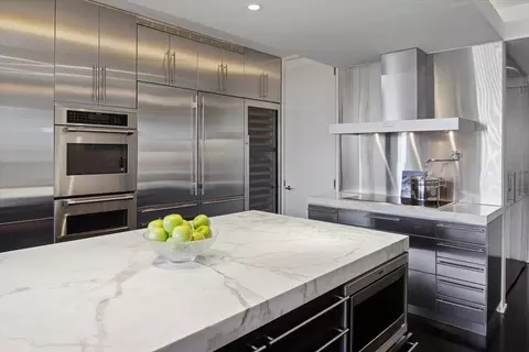 Kitchen - 180 E Pearson St #3401, Chicago, IL 60611 photo 3 of 5