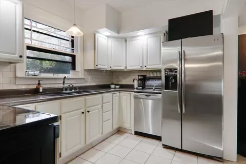 Kitchen - 14 Broadway Pl, Normal, IL 61761 photo 1 of 2