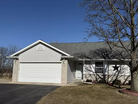 633 Park View St #633, Pecatonica, IL 61063