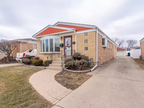 10224 Mcnerney Dr, Franklin Park, IL 60131