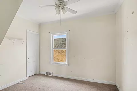 Bedroom - 8332 44th Pl, Lyons, IL 60534 photo 1 of 7