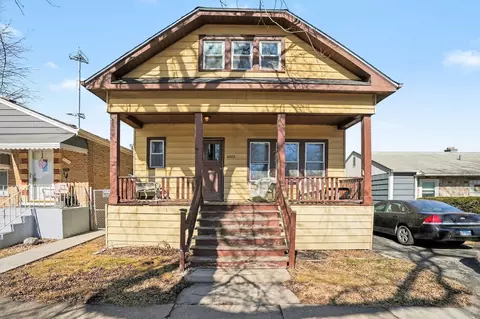 8332 44th Pl, Lyons, IL 60534