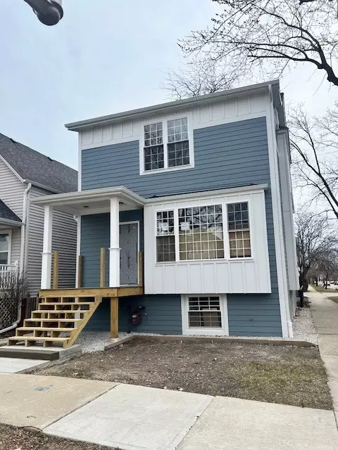 3901 N Richmond St, Chicago, IL 60618