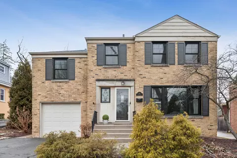 328 Lorraine St, Glen Ellyn, IL 60137