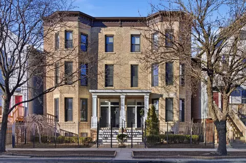 1254 W Diversey Pkwy #1, Chicago, IL 60614