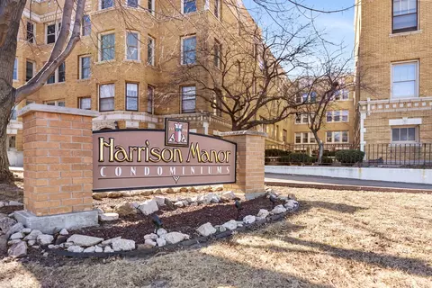 2508 N Harrison St #G1, Davenport, IA 52803