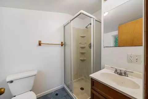 Bath - 16876 Head Ave, Hazel Crest, IL 60429 photo 2 of 2