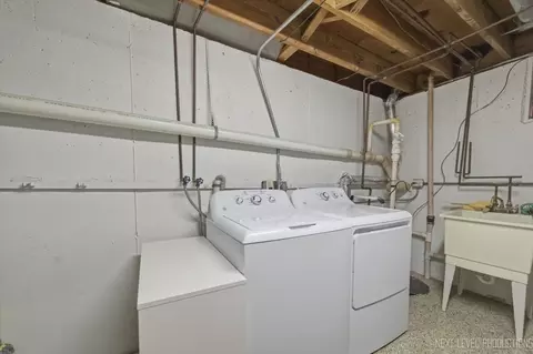 Other - 1601 Castbourne Ct, Wheaton, IL 60189 photo 5 of 7