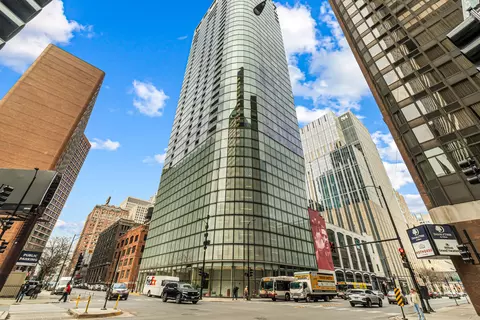 600 N Fairbanks Ct #2606, Chicago, IL 60611