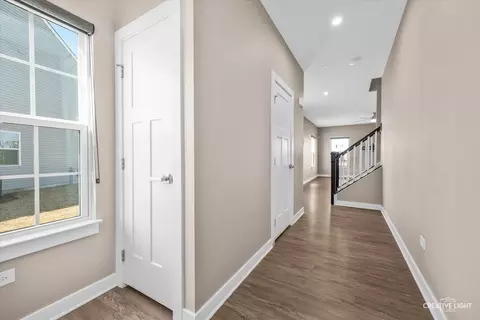 Entry Way - 980 Sears Cir, Elburn, IL 60119 photo 3 of 4