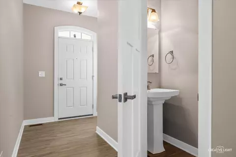 Entry Way - 980 Sears Cir, Elburn, IL 60119 photo 2 of 4