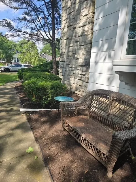 Exterior - 343 Evans Ave, Aurora, IL 60505 photo 12 of 13