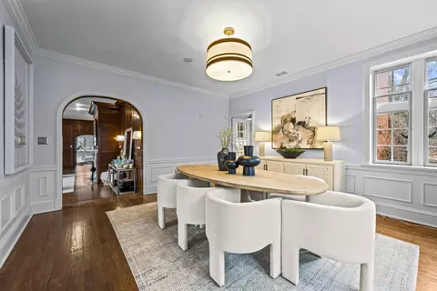 Dining - 331 E Witchwood Ln, Lake Bluff, IL 60044 photo 1 of 5