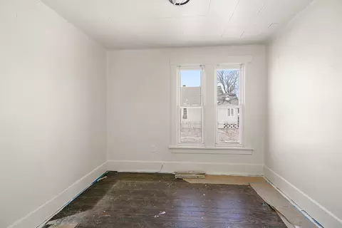 Bedroom - 201 N Cottage Ave, Kankakee, IL 60901 photo 1 of 4